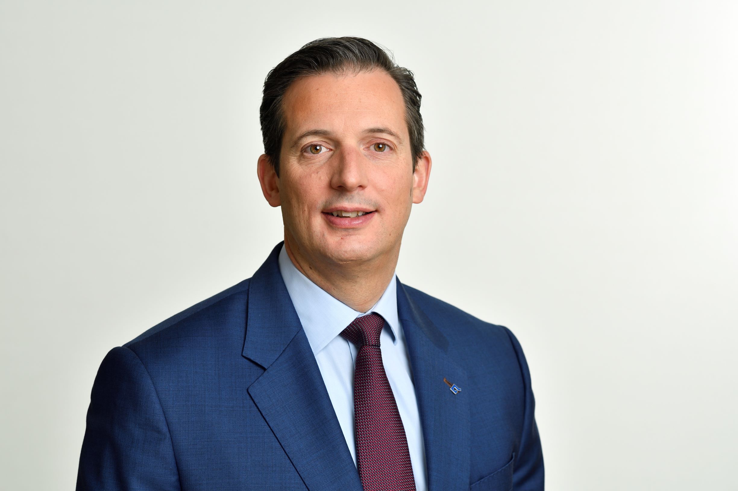 Portrai Matthias Henny